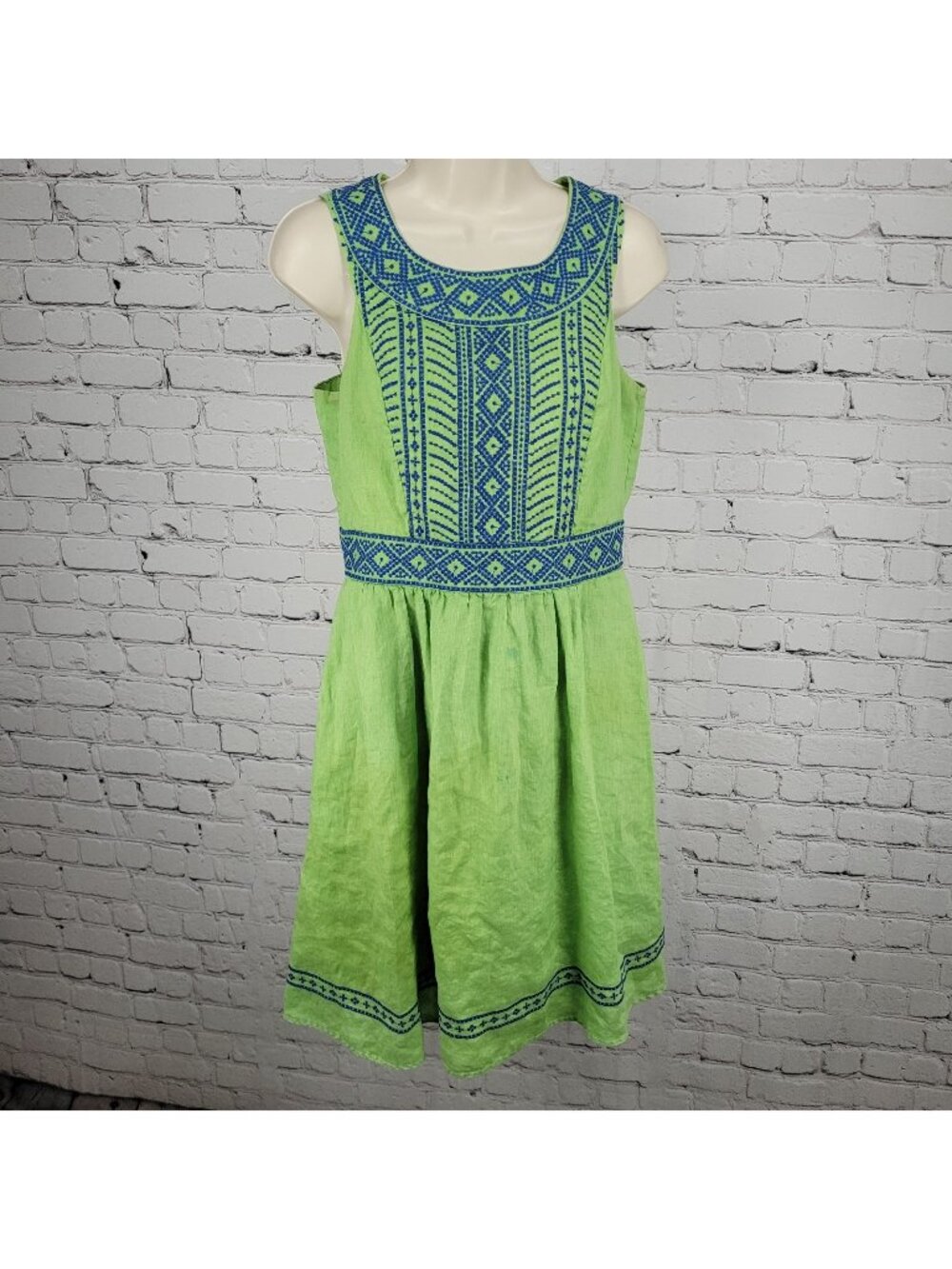 Lands’ End Green 100% Linen Embroidered Sleeveless Lined Short A-Line Dress 6